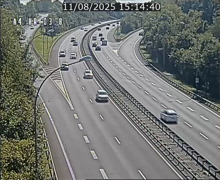 <h2>Webcam traffic A4 Luxembourg - BK 3.8 - Leudelange (direction Esch sur Alzette)</h2>