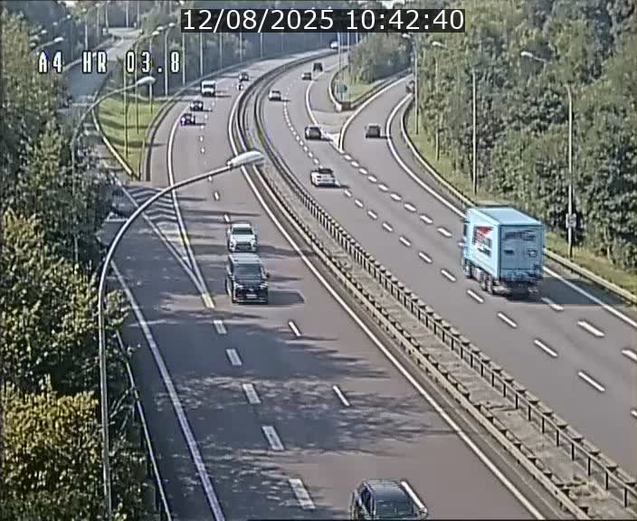 <h2>Webcam traffic A4 Luxembourg - BK 3.8 - Leudelange (direction Esch sur Alzette)</h2>