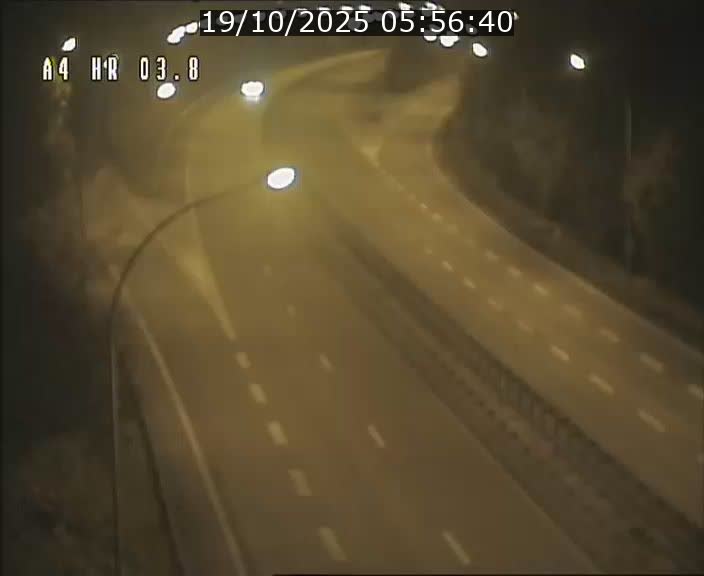 <h2>Webcam traffic A4 Luxembourg - BK 3.8 - Leudelange (direction Esch sur Alzette)</h2>