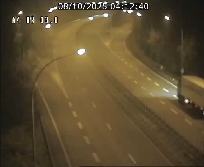 <h2>Webcam traffic A4 Luxembourg - BK 3.8 - Leudelange (direction Esch sur Alzette)</h2>