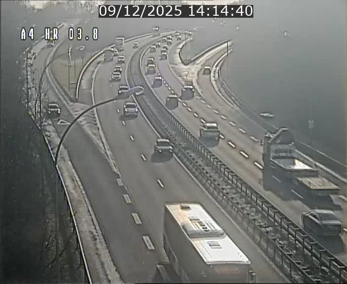 <h2>Webcam traffic A4 Luxembourg - BK 3.8 - Leudelange (direction Esch sur Alzette)</h2>