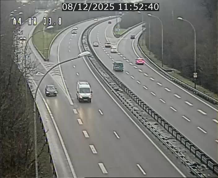 <h2>Webcam traffic A4 Luxembourg - BK 3.8 - Leudelange (direction Esch sur Alzette)</h2>