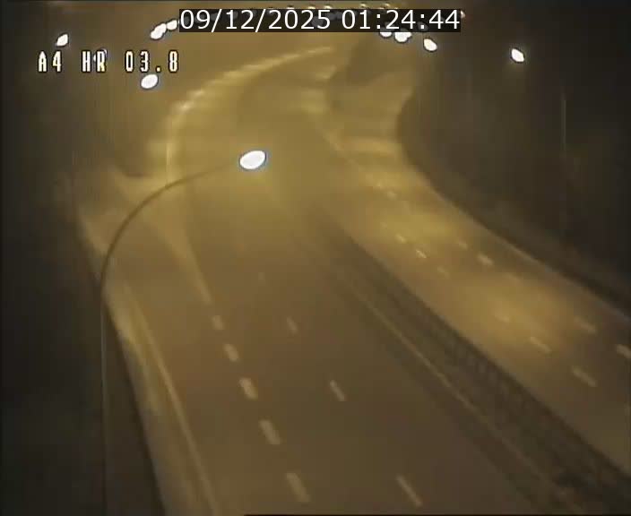 <h2>Webcam traffic A4 Luxembourg - BK 3.8 - Leudelange (direction Esch sur Alzette)</h2>