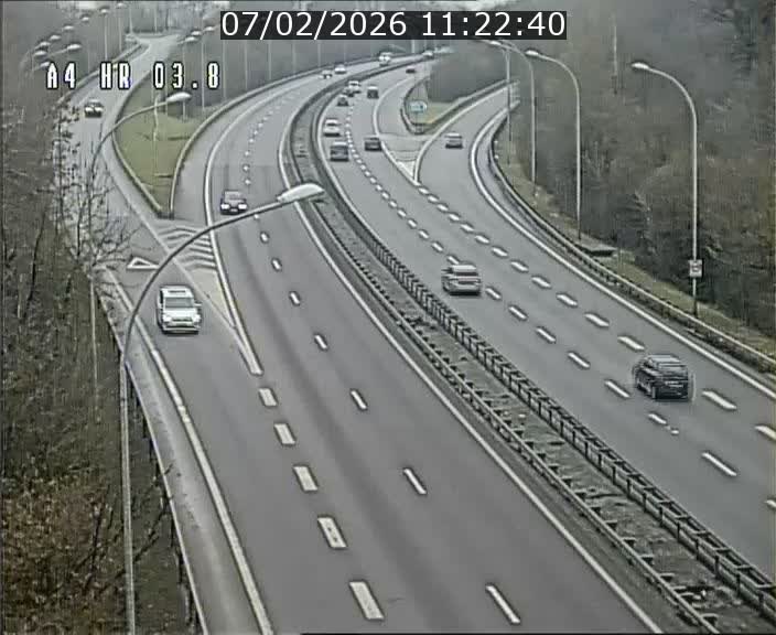 <h2>Webcam traffic A4 Luxembourg - BK 3.8 - Leudelange (direction Esch sur Alzette)</h2>