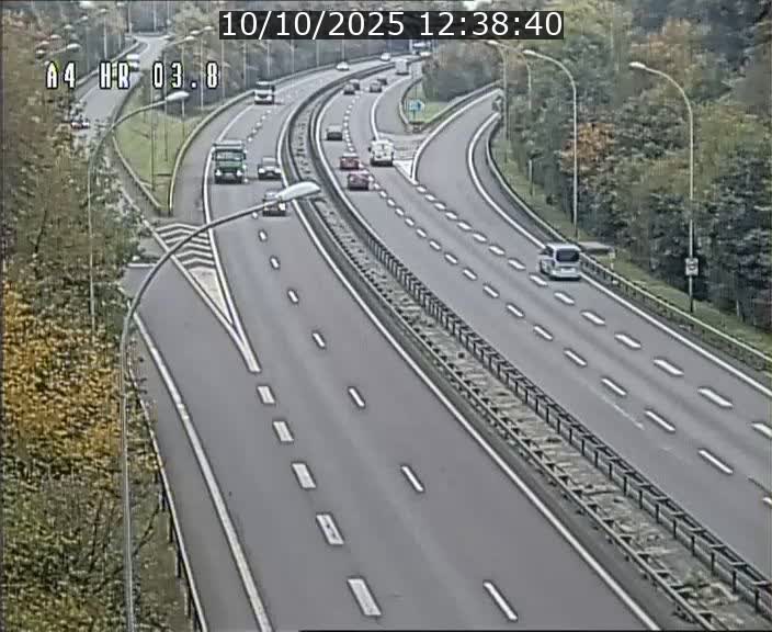 <h2>Webcam traffic A4 Luxembourg - BK 3.8 - Leudelange (direction Esch sur Alzette)</h2>