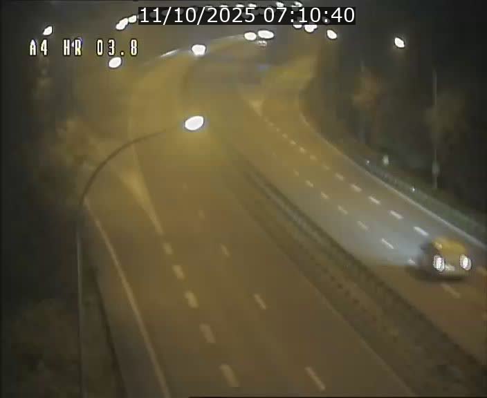 <h2>Webcam traffic A4 Luxembourg - BK 3.8 - Leudelange (direction Esch sur Alzette)</h2>