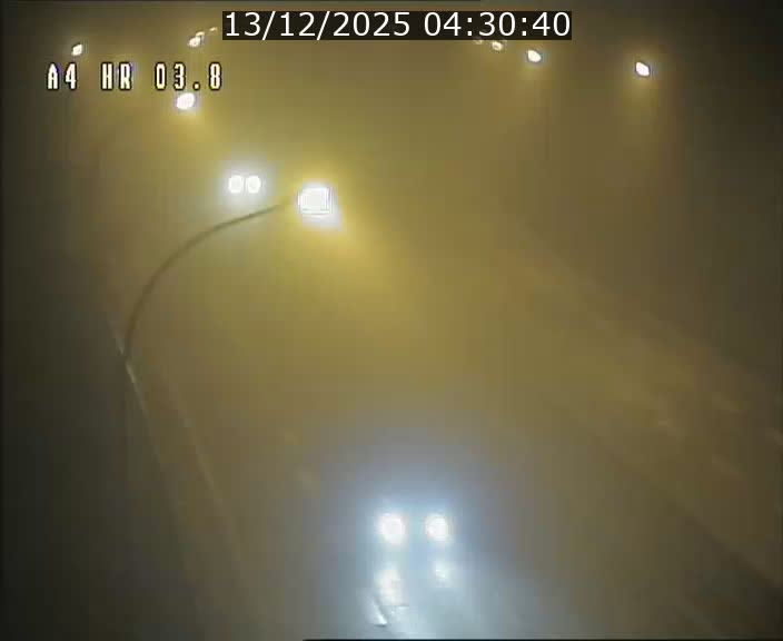 <h2>Webcam traffic A4 Luxembourg - BK 3.8 - Leudelange (direction Esch sur Alzette)</h2>