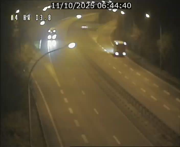 <h2>Webcam traffic A4 Luxembourg - BK 3.8 - Leudelange (direction Esch sur Alzette)</h2>