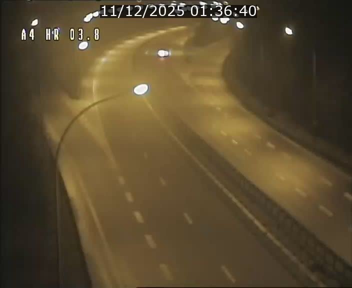 <h2>Webcam traffic A4 Luxembourg - BK 3.8 - Leudelange (direction Esch sur Alzette)</h2>