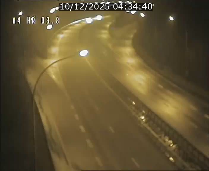 <h2>Webcam traffic A4 Luxembourg - BK 3.8 - Leudelange (direction Esch sur Alzette)</h2>