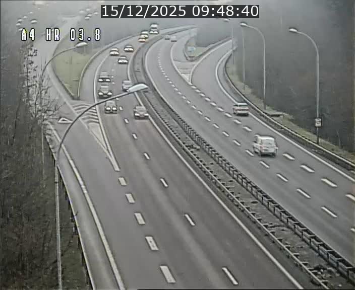<h2>Webcam traffic A4 Luxembourg - BK 3.8 - Leudelange (direction Esch sur Alzette)</h2>