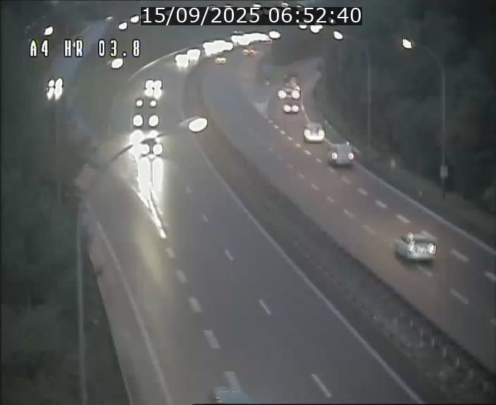 <h2>Webcam traffic A4 Luxembourg - BK 3.8 - Leudelange (direction Esch sur Alzette)</h2>