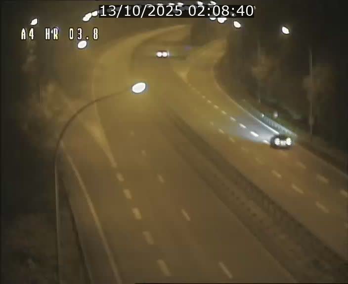 <h2>Webcam traffic A4 Luxembourg - BK 3.8 - Leudelange (direction Esch sur Alzette)</h2>