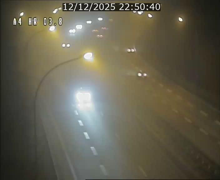 <h2>Webcam traffic A4 Luxembourg - BK 3.8 - Leudelange (direction Esch sur Alzette)</h2>
