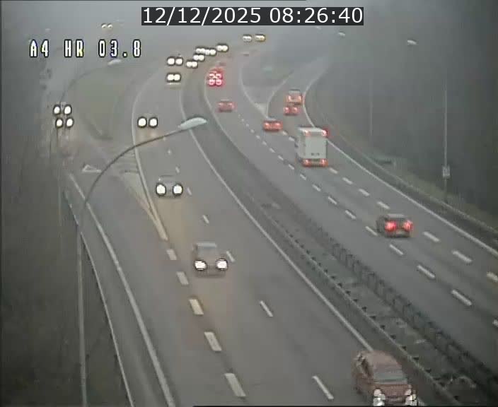 <h2>Webcam traffic A4 Luxembourg - BK 3.8 - Leudelange (direction Esch sur Alzette)</h2>