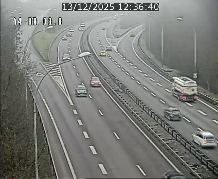 <h2>Webcam traffic A4 Luxembourg - BK 3.8 - Leudelange (direction Esch sur Alzette)</h2>