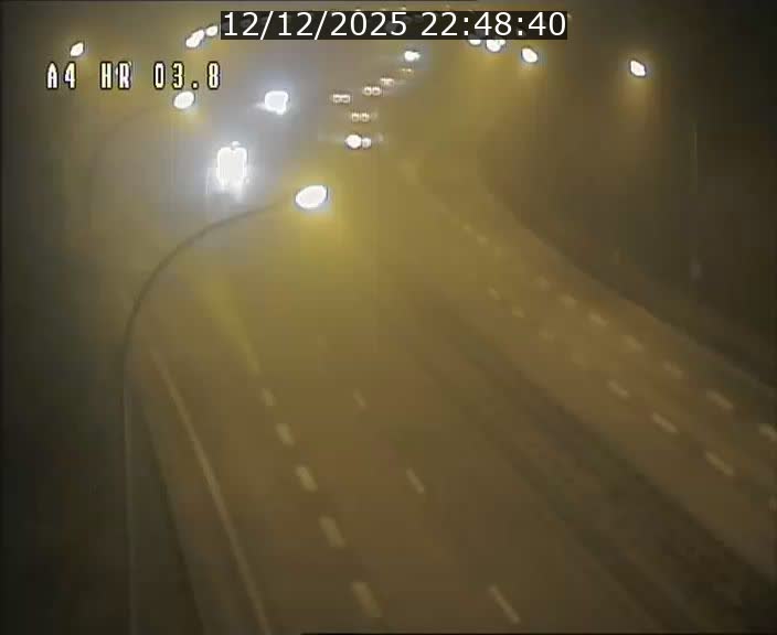 <h2>Webcam traffic A4 Luxembourg - BK 3.8 - Leudelange (direction Esch sur Alzette)</h2>