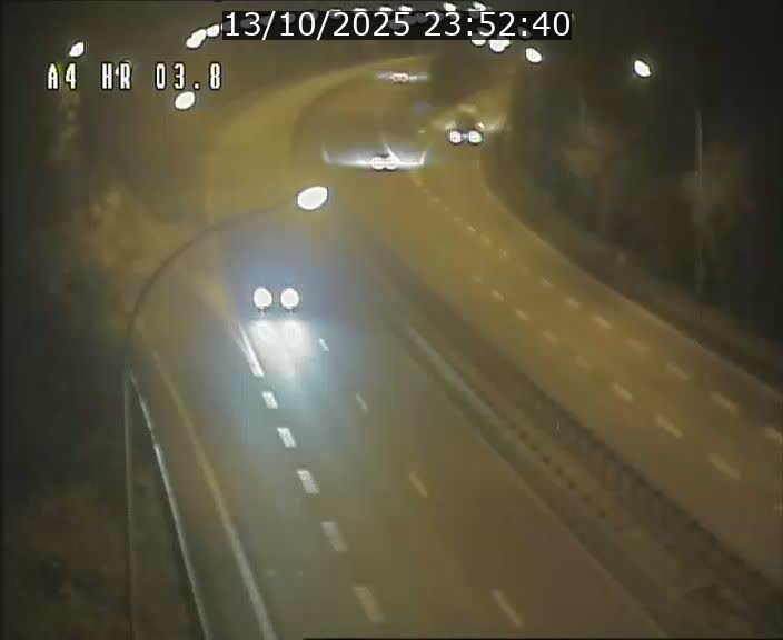 <h2>Webcam traffic A4 Luxembourg - BK 3.8 - Leudelange (direction Esch sur Alzette)</h2>