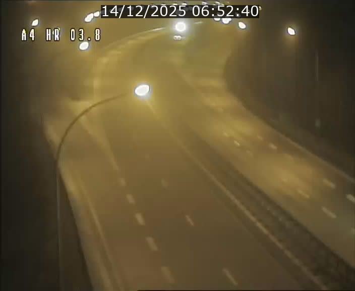 <h2>Webcam traffic A4 Luxembourg - BK 3.8 - Leudelange (direction Esch sur Alzette)</h2>
