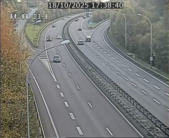 <h2>Webcam traffic A4 Luxembourg - BK 3.8 - Leudelange (direction Esch sur Alzette)</h2>