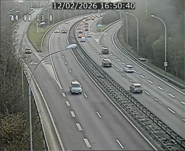 Webcam traffic A4 Luxembourg - BK 3.8 - Leudelange (direction Esch sur Alzette)