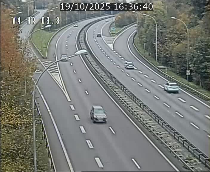 <h2>Webcam traffic A4 Luxembourg - BK 3.8 - Leudelange (direction Esch sur Alzette)</h2>