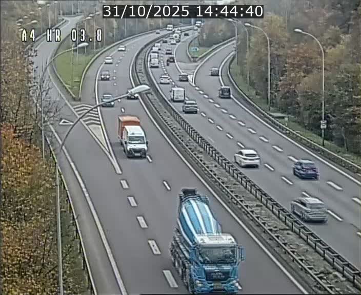 <h2>Webcam traffic A4 Luxembourg - BK 3.8 - Leudelange (direction Esch sur Alzette)</h2>