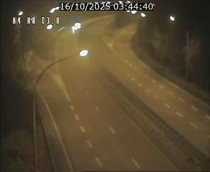 <h2>Webcam traffic A4 Luxembourg - BK 3.8 - Leudelange (direction Esch sur Alzette)</h2>