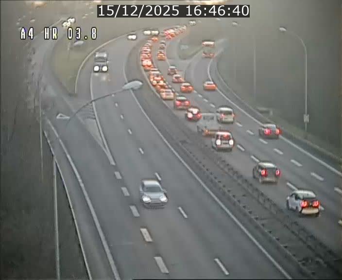 <h2>Webcam traffic A4 Luxembourg - BK 3.8 - Leudelange (direction Esch sur Alzette)</h2>