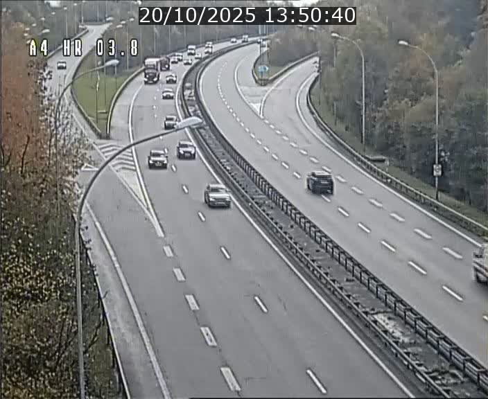 <h2>Webcam traffic A4 Luxembourg - BK 3.8 - Leudelange (direction Esch sur Alzette)</h2>
