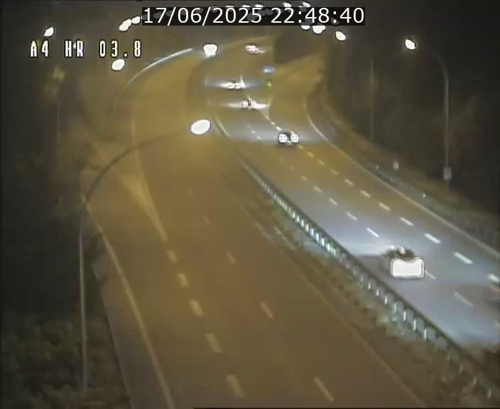 Webcam traffic A4 Luxembourg - BK 3.8 - Leudelange (direction Esch sur Alzette)