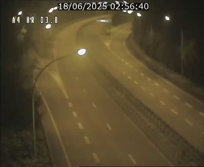 Webcam traffic A4 Luxembourg - BK 3.8 - Leudelange (direction Esch sur Alzette)