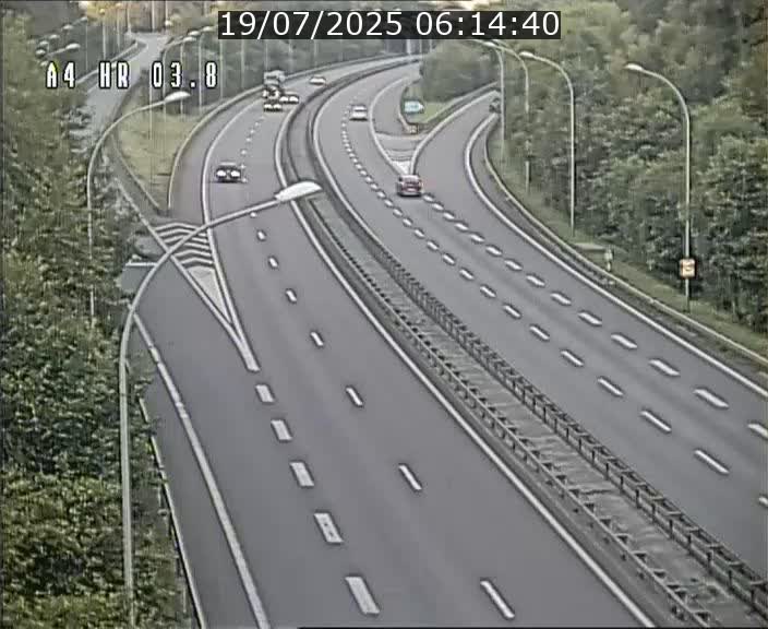 <h2>Webcam traffic A4 Luxembourg - BK 3.8 - Leudelange (direction Esch sur Alzette)</h2>