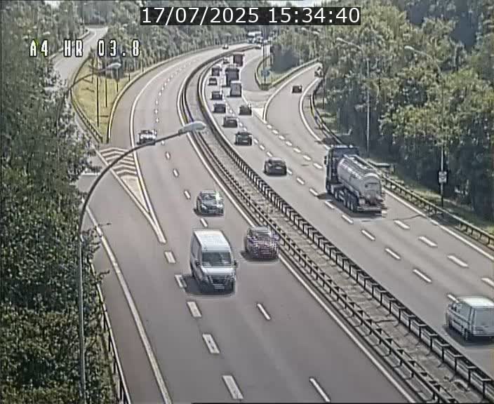 <h2>Webcam traffic A4 Luxembourg - BK 3.8 - Leudelange (direction Esch sur Alzette)</h2>