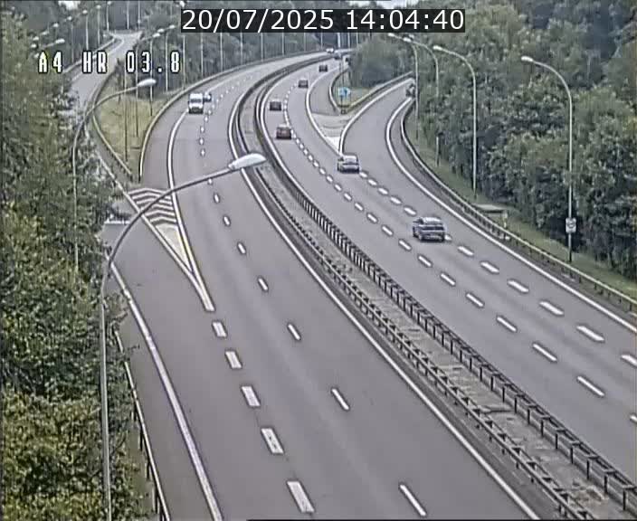 <h2>Webcam traffic A4 Luxembourg - BK 3.8 - Leudelange (direction Esch sur Alzette)</h2>
