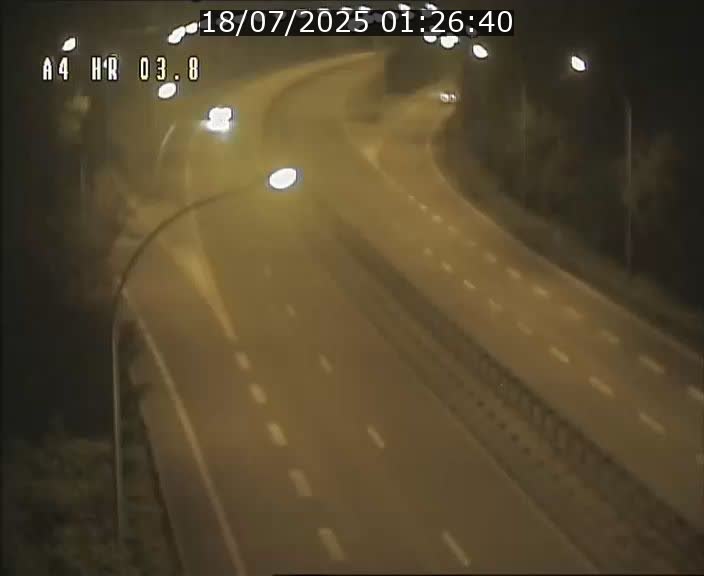 <h2>Webcam traffic A4 Luxembourg - BK 3.8 - Leudelange (direction Esch sur Alzette)</h2>