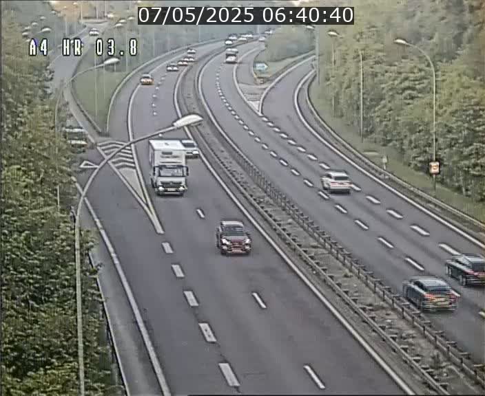 Webcam traffic A4 Luxembourg - BK 3.8 - Leudelange (direction Esch sur Alzette)