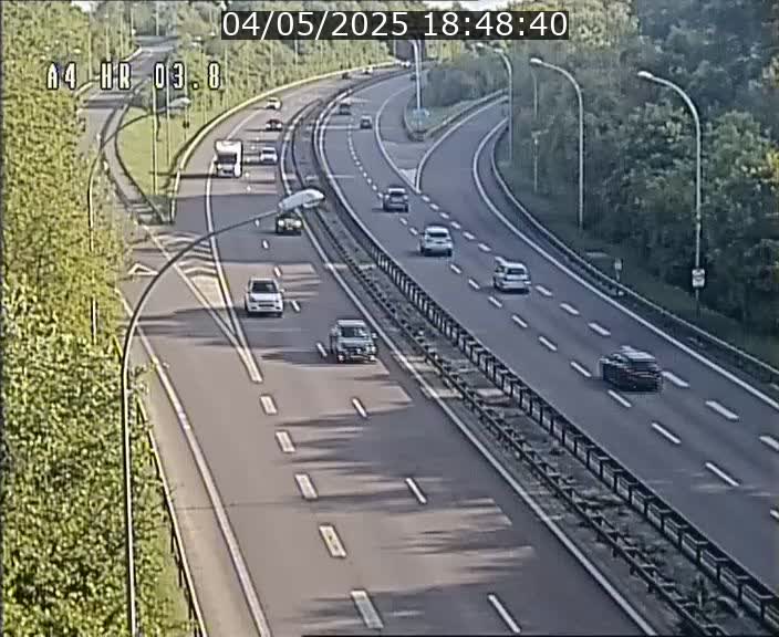 Webcam traffic A4 Luxembourg - BK 3.8 - Leudelange (direction Esch sur Alzette)
