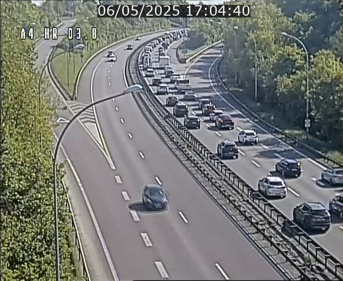 Webcam traffic A4 Luxembourg - BK 3.8 - Leudelange (direction Esch sur Alzette)