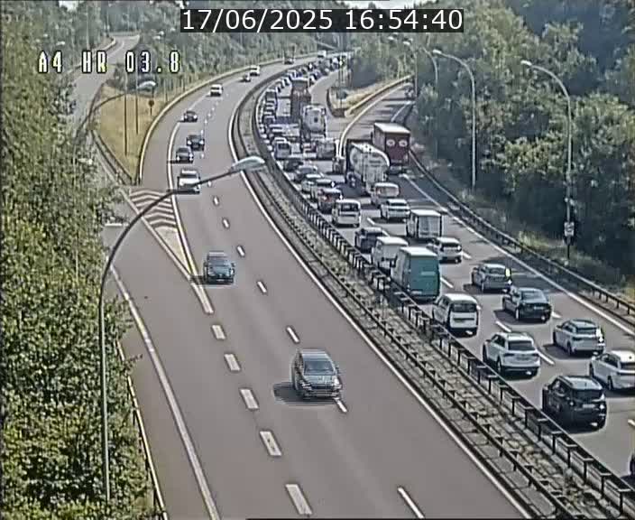Webcam traffic A4 Luxembourg - BK 3.8 - Leudelange (direction Esch sur Alzette)