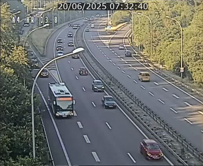 Webcam traffic A4 Luxembourg - BK 3.8 - Leudelange (direction Esch sur Alzette)