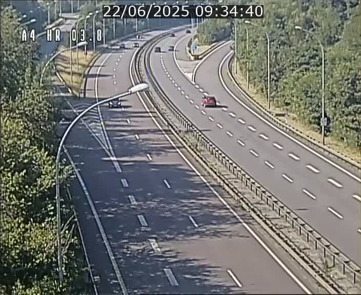 Webcam traffic A4 Luxembourg - BK 3.8 - Leudelange (direction Esch sur Alzette)