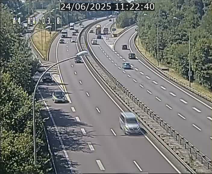 Webcam traffic A4 Luxembourg - BK 3.8 - Leudelange (direction Esch sur Alzette)