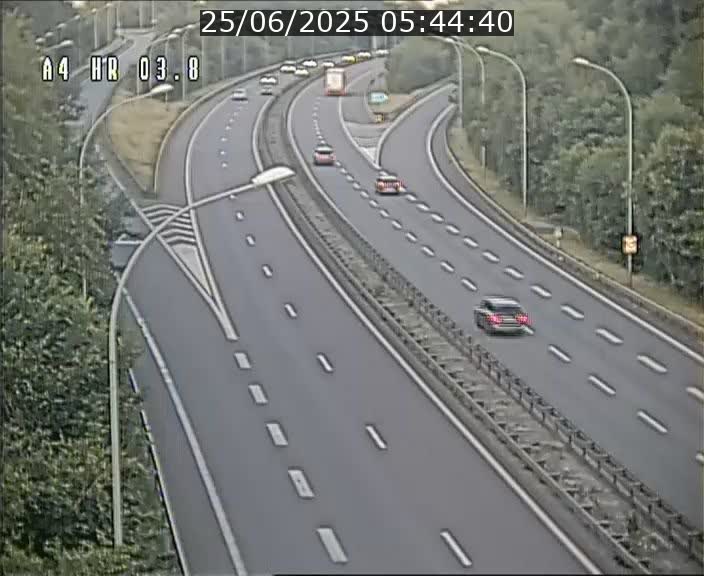 Webcam traffic A4 Luxembourg - BK 3.8 - Leudelange (direction Esch sur Alzette)