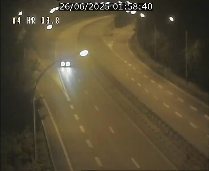 Webcam traffic A4 Luxembourg - BK 3.8 - Leudelange (direction Esch sur Alzette)