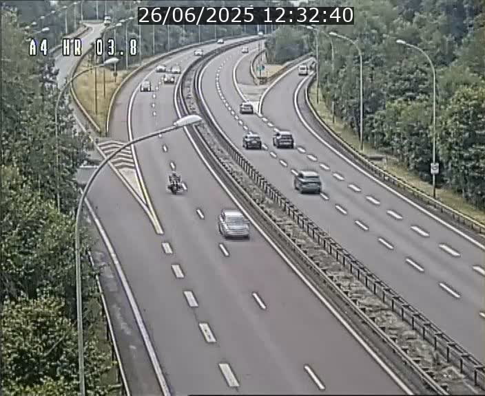 Webcam traffic A4 Luxembourg - BK 3.8 - Leudelange (direction Esch sur Alzette)