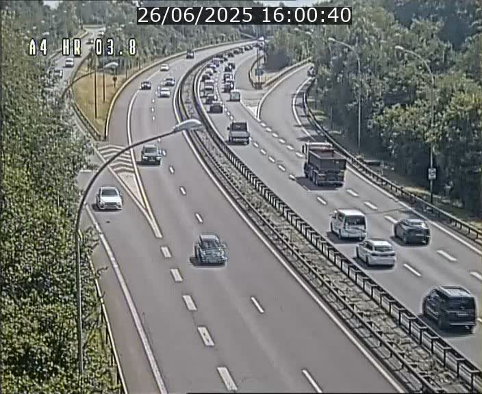 Webcam traffic A4 Luxembourg - BK 3.8 - Leudelange (direction Esch sur Alzette)