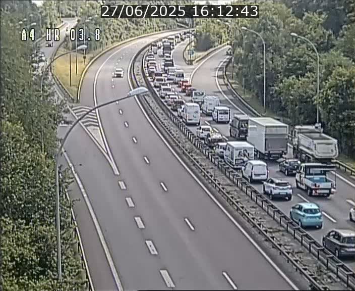 Webcam traffic A4 Luxembourg - BK 3.8 - Leudelange (direction Esch sur Alzette)