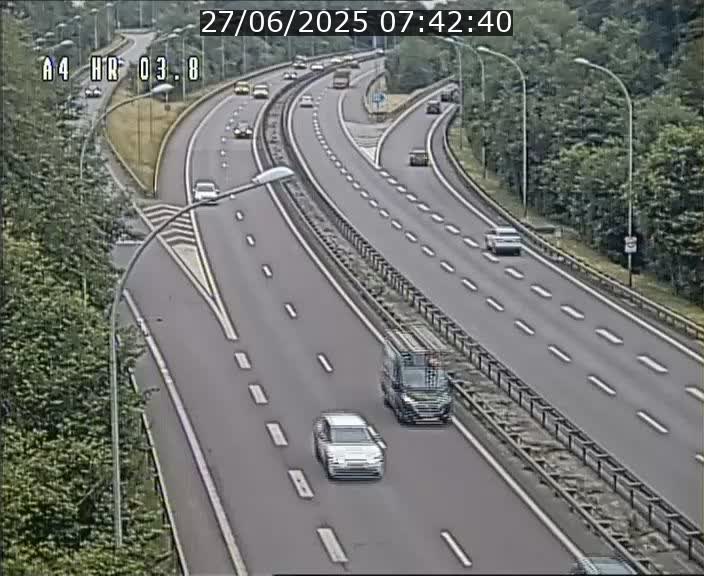 Webcam traffic A4 Luxembourg - BK 3.8 - Leudelange (direction Esch sur Alzette)