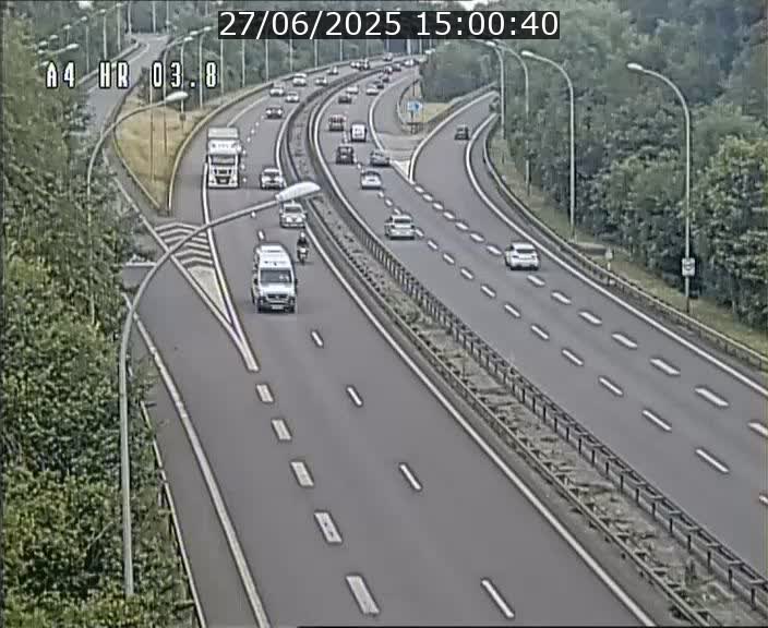 Webcam traffic A4 Luxembourg - BK 3.8 - Leudelange (direction Esch sur Alzette)